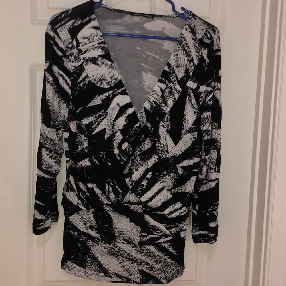 Cable & Gauge Women’s Blouse